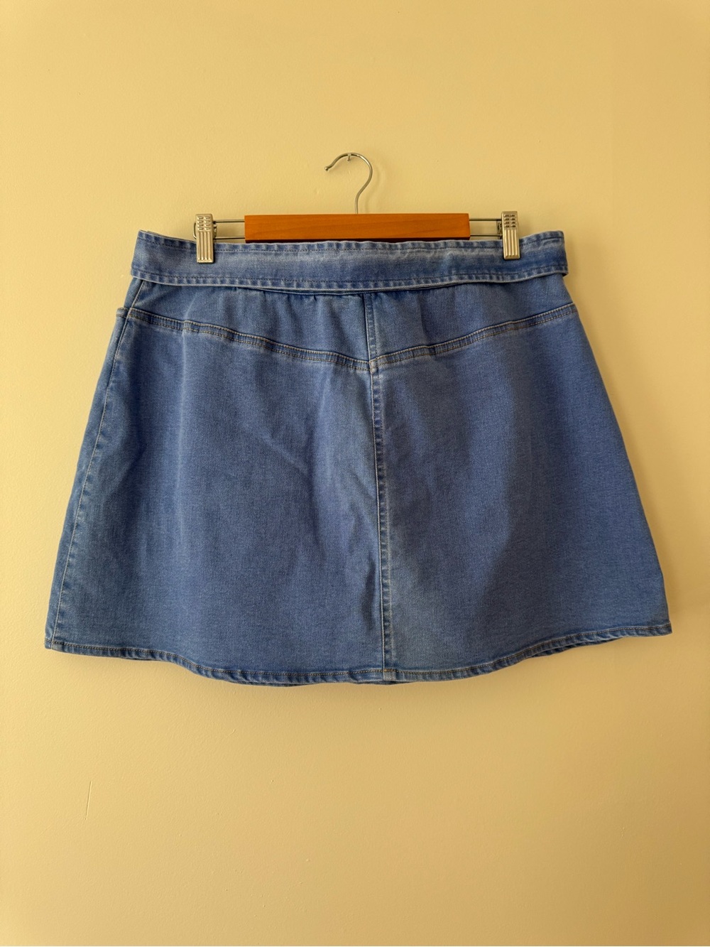 TUCKERNUCK Carver Belted Mini Skirt XL - Picture 6 of 9